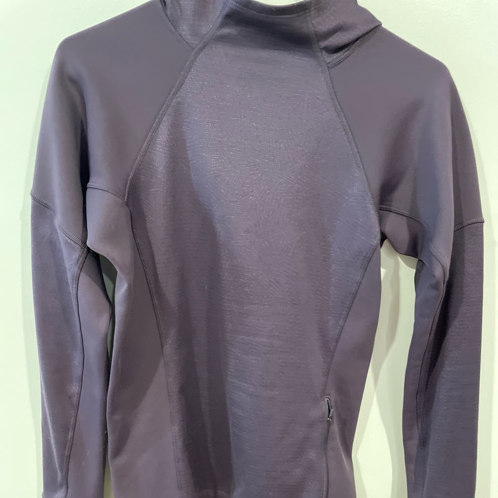 North Face Pullover - image 3